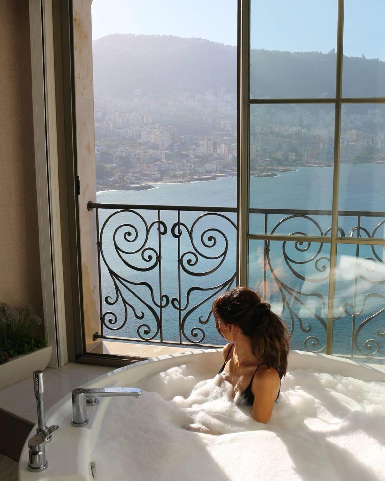 Hotel Monte Cassino Jounieh Esterno foto