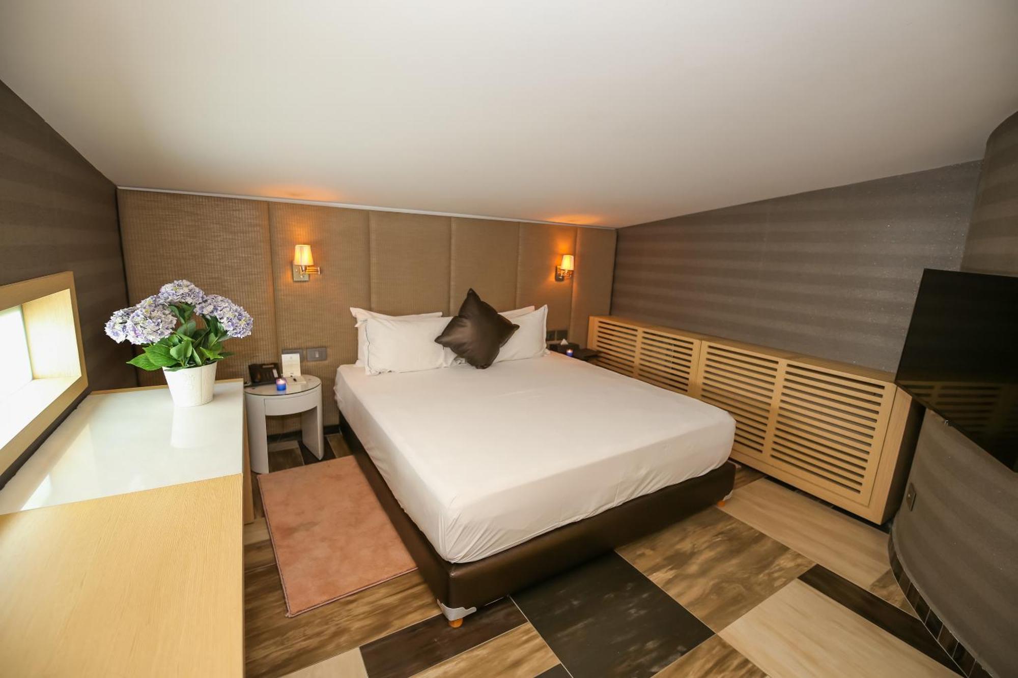 Hotel Monte Cassino Jounieh Esterno foto