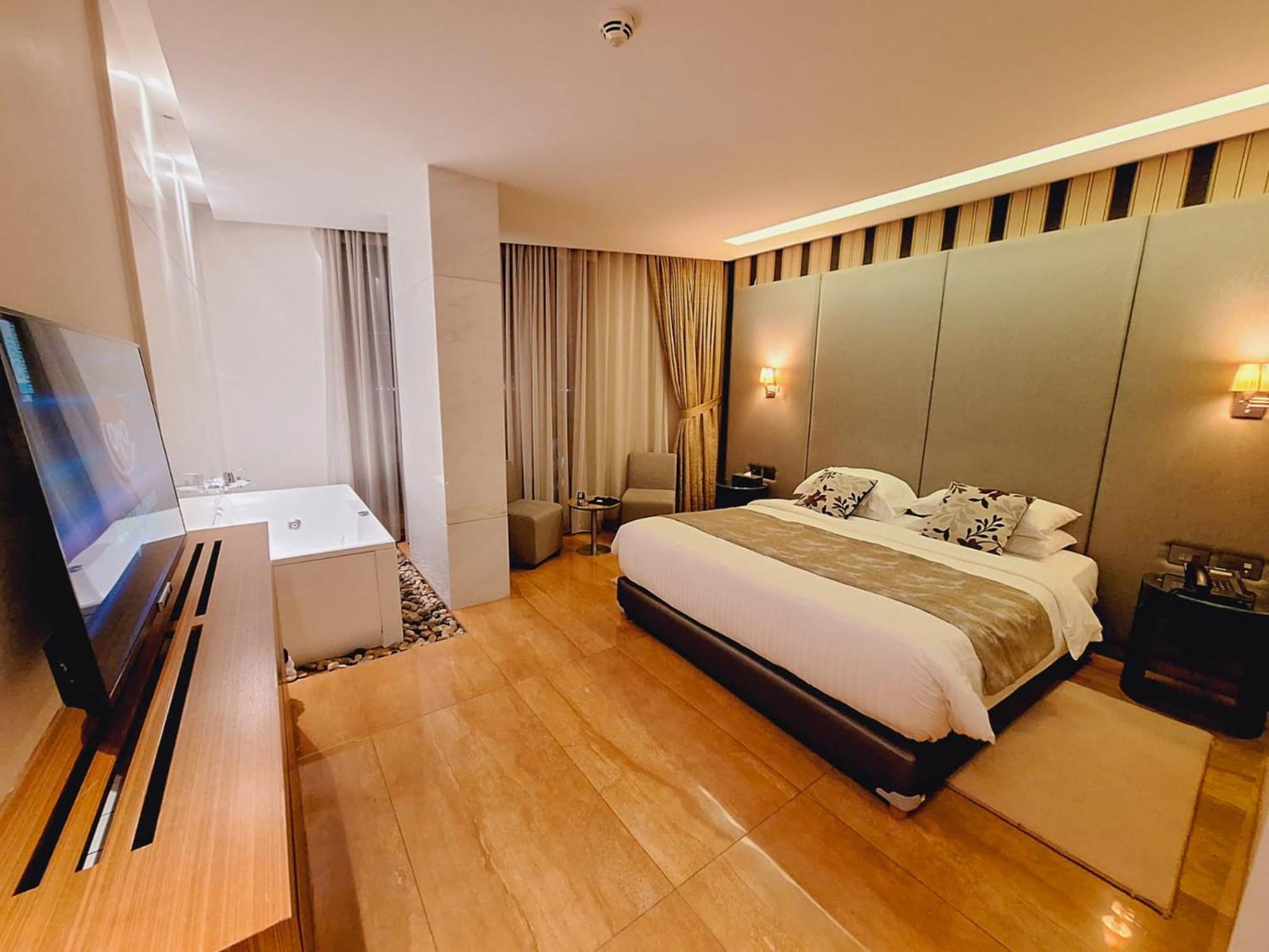 Hotel Monte Cassino Jounieh Esterno foto