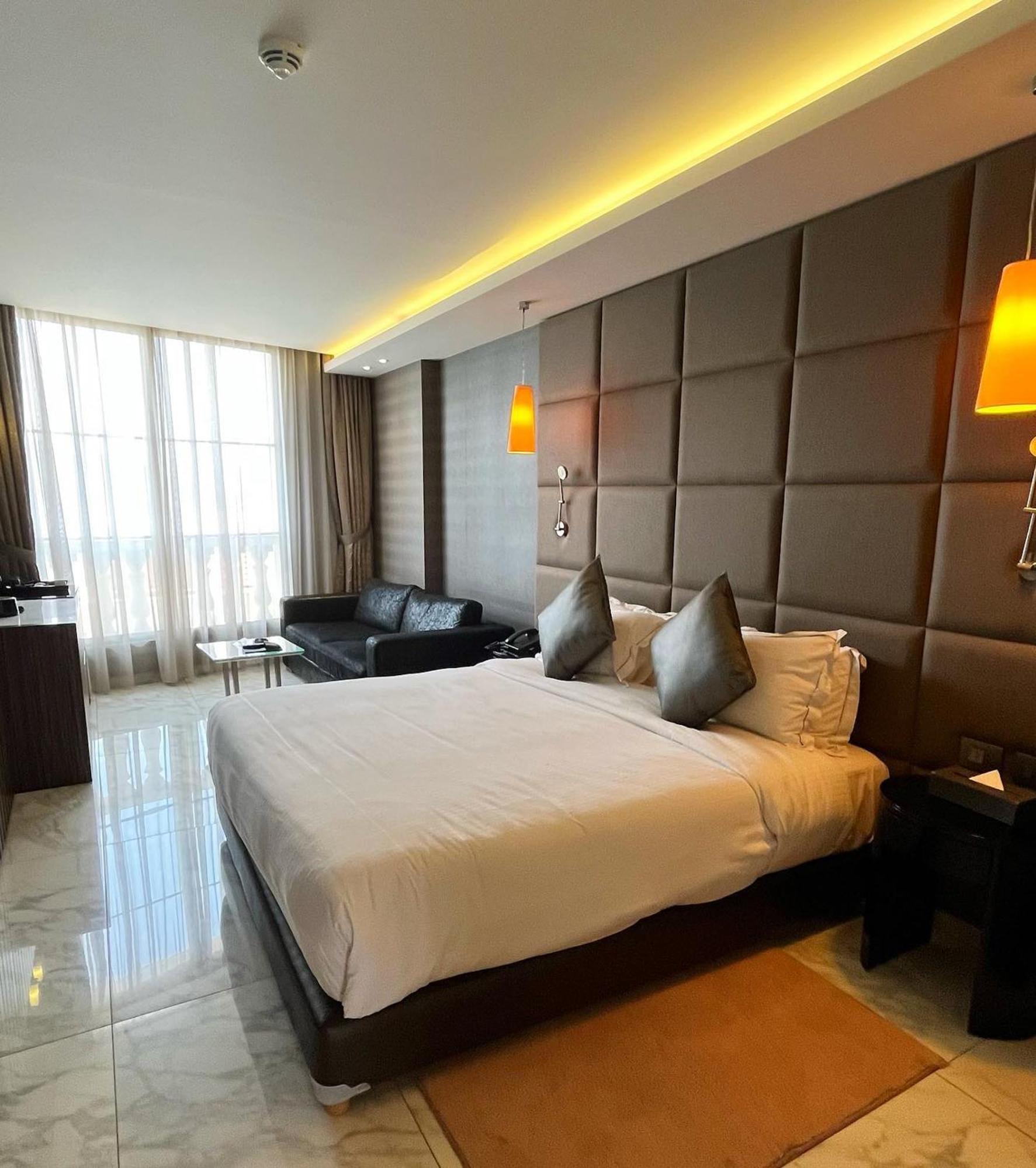 Hotel Monte Cassino Jounieh Esterno foto