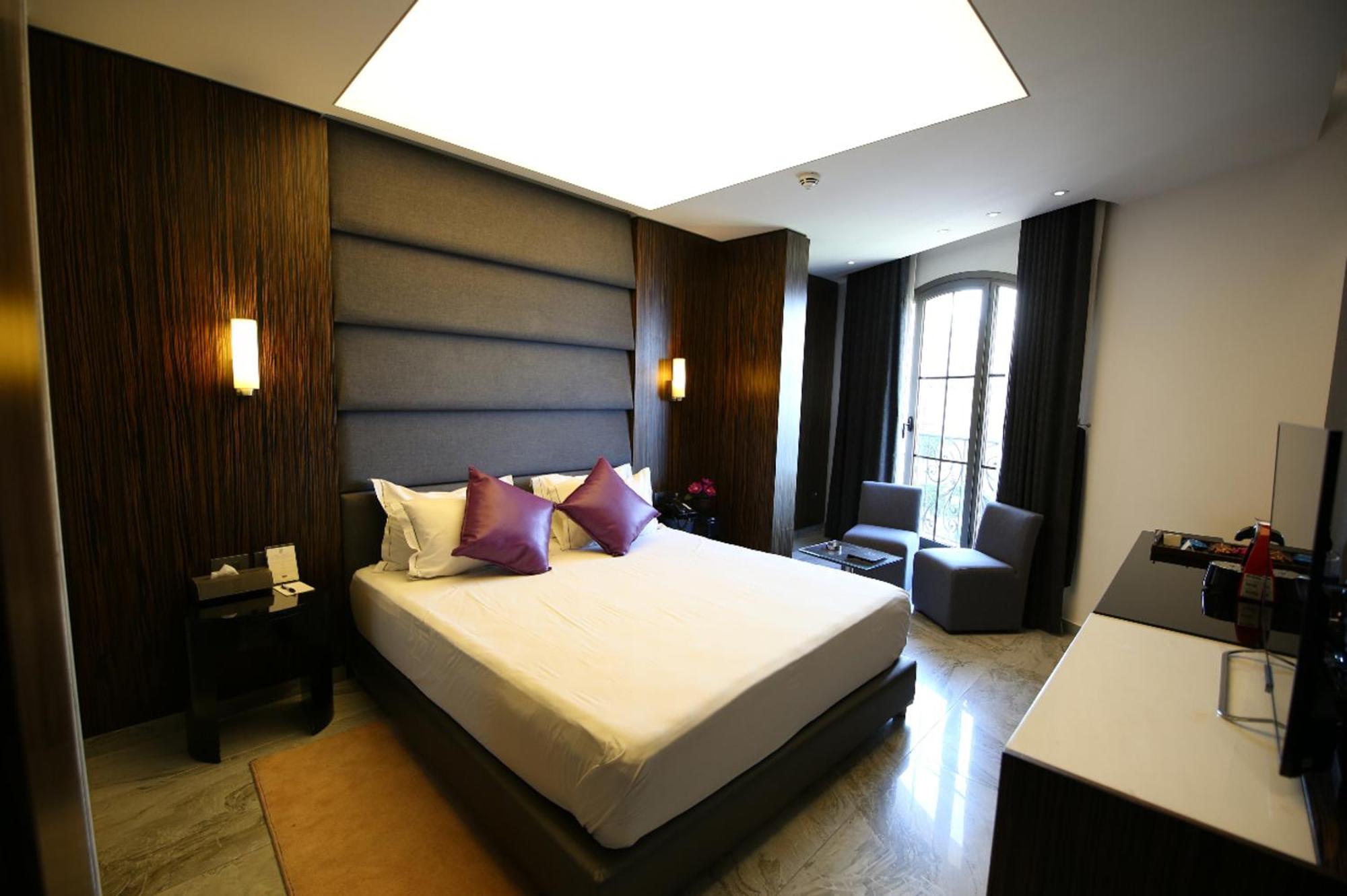 Hotel Monte Cassino Jounieh Esterno foto